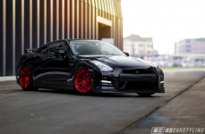 Nissan GT-R на дисках