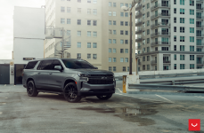 Chevrolet Suburban на дисках Hybrid Forged HF6-4