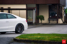 Audi RS5 на дисках Vossen CVT