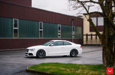 Audi RS5 на дисках Vossen CVT