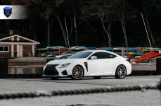 Lexus RCF на дисках RFX11 Brushed Titanium