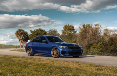 BMW M340i на дисках Ferrada FR6