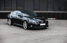 Lexus GS350 на дисках Vossen VFS5