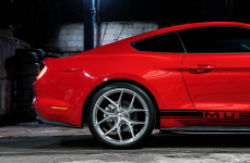 Ford Mustang на кованых дисках Vossen Forged S21-01
