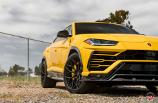 Lamborghini Urus на кованых дисках Vossen Forged S17-01