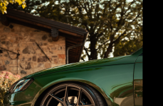 Audi RS4 на дисках Hybrid Forged HF-5