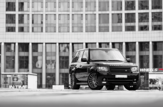 Range Rover Startech на дисках Vossen VFS2