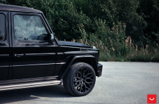 Mercedes G-Class (W463) на дисках VOSSEN HF-2