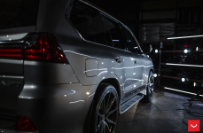 Lexus LX570 на дисках Hybrid Forged HF-3