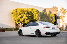 Audi RS5 на дисках 20