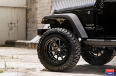 Jeep Wrangler на дисках Vossen x Work VWS-1