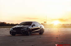 Mercedes E550 на дисках Ferrada Wheels FR4