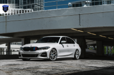 BMW 330i на дисках Rohana RFX11 Brushed Titanium