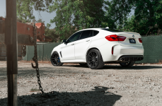 BMW X6M на дисках Vorsteiner V-FF 109