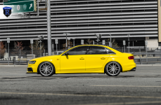 Audi S4 на дисках Rohana RF2 Brushed Titanium