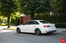 Audi A4 на дисках Vossen CVT