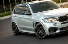 BMW X5 на дисках Vorsteiner 20