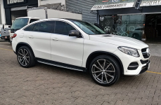 Mercedes Benz GLE Class на дисках Mandrus Wolf