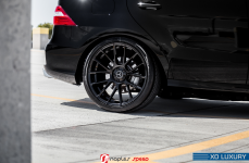 Mercedes Benz ML63 на дисках XO Luxury XF1