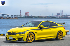 BMW M4 на дисках Rohana RFX5 Custom Gold
