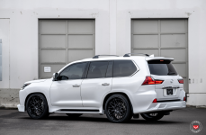 Lexus LX570 на кованых дисках Vossen Forged S17-07