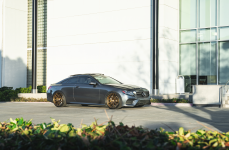 Mercedes-Benz E-Class Coupe на дисках XO Luxury Cairo