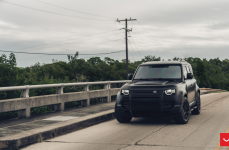 Land Rover Defender на дисках Hybrid Forged HF-2