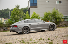 Audi RS7 на дисках Vossen VFS-5