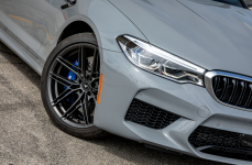 BMW F90 M5 на дисках Vorsteiner V-FF 112 Carbon Graphite