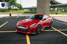 Nissan GTR на дисках Rohana RFX11 Gloss Black