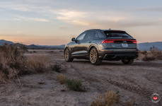 Audi Q8 на дисках Vossen Forged S17-01