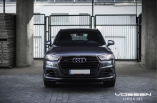 Audi Q7 на дисках Vossen VFS1