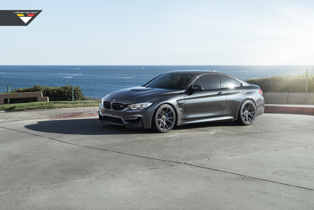 BMW F82 M4 на дисках Vorsteiner V-FF 103
