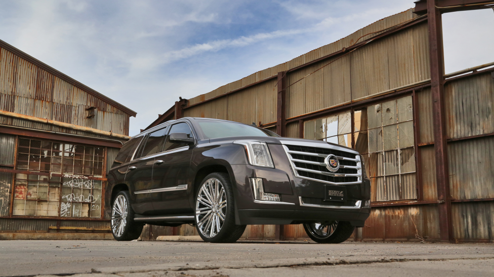 Cadillac Escalade на дисках Heavy Hitters HH12