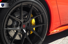 Ferrari F12 на дисках Rohana RFG15