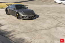 Porsche 992 Carrera 4S на дисках Hybrid Forged HF-5