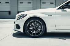 Mercedes-Benz C43 на дисках V-FF 112 Carbon Graphite