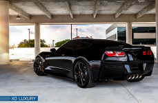 Chevrolet Corvette C7 на дисках XO Luxury Verona