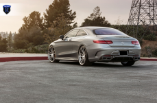 Mercedes Benz S65 на дисках Rohana RF2