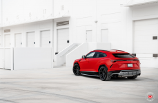 Lamborghini Urus на кованых дисках Vossen Forged HC-3