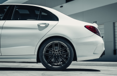 Mercedes-Benz C43 на дисках V-FF 112 Carbon Graphite