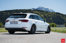 Audi A4 Avant на дисках Vossen VFS-1
