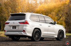 Lexus LX570 на кованых дисках Vossen Forged S17-07