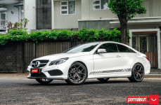 Mercedes E-Class на дисках Hybrid Forged HF-5