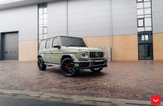 Mercedes G-Class (W463) на дисках VOSSEN HF-5