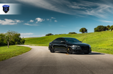 Audi A6 на дисках RFX10 Gloss Black