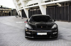 Porsche Panamera на дисках
