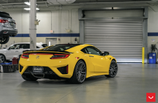 Acura NSX на дисках Hybrid Forged HF-4T