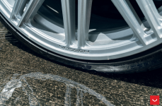 Acura TLX на дисках Vossen CV10