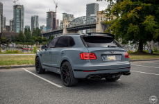 Bentley Bentayga на дисках Urban Automotive x Vossen UV-1